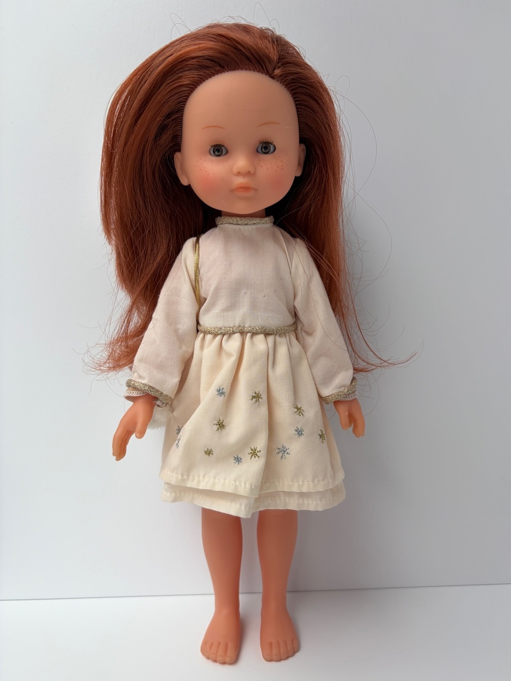Corolle 2001 Les Cheries Clara Girl Freckles Red Long Hair‎ Dress and Purse